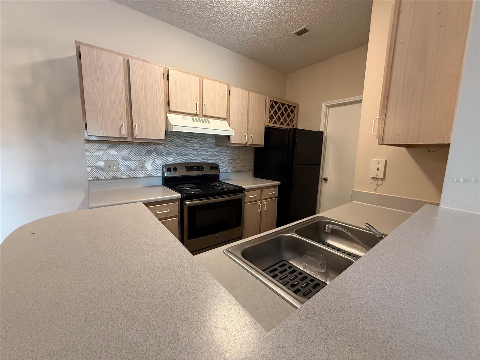 REGENCY PARK AT LAKE MARY A CONDO, LAKE MARY, FL, 32746