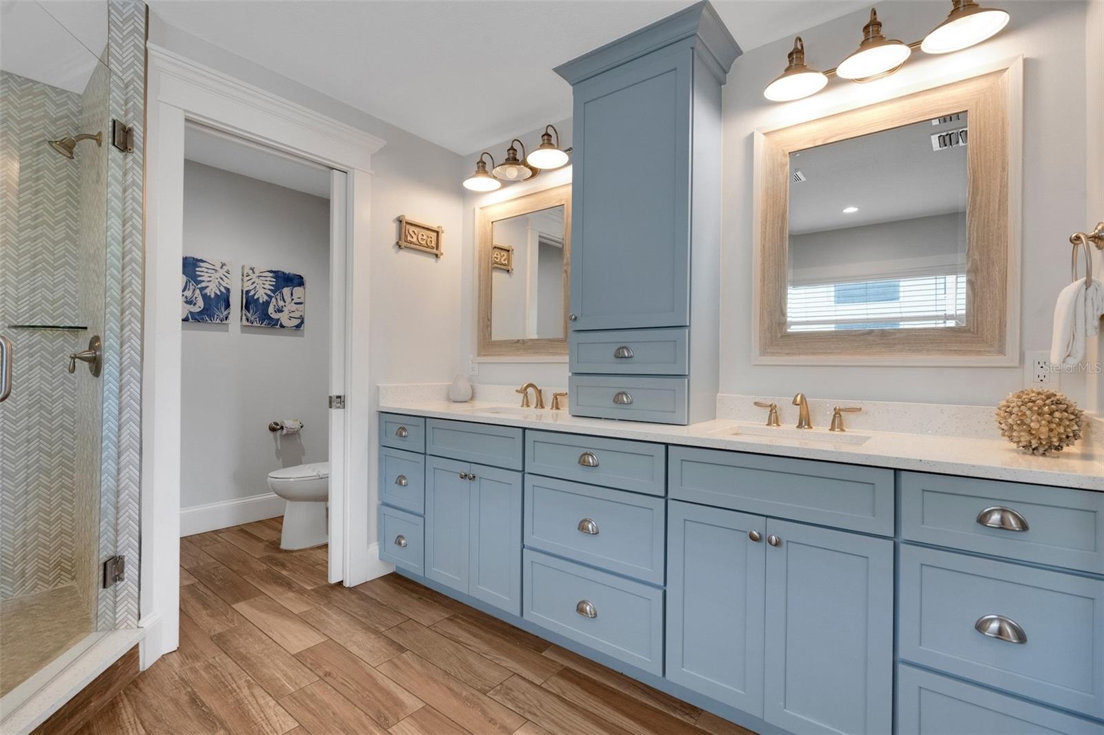 A4656047 Property Photo