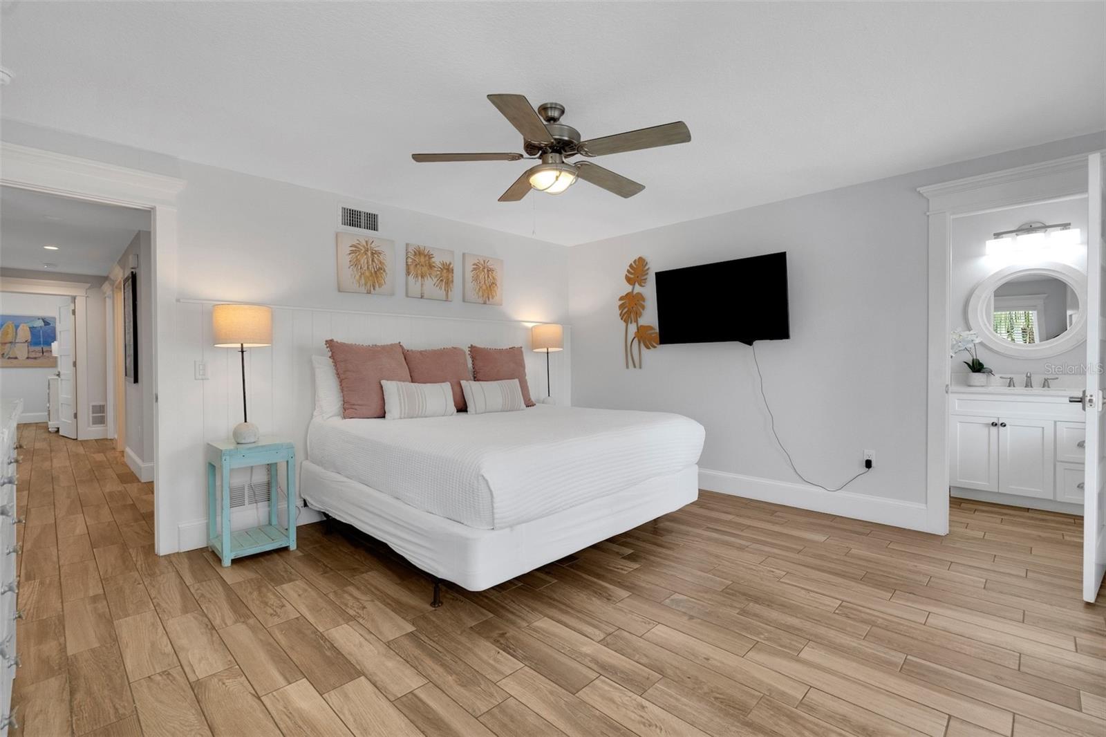 A4656047 Property Photo