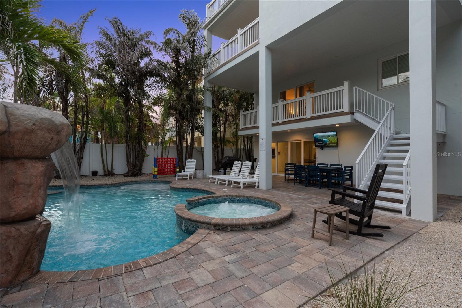 A4656047 Property Photo