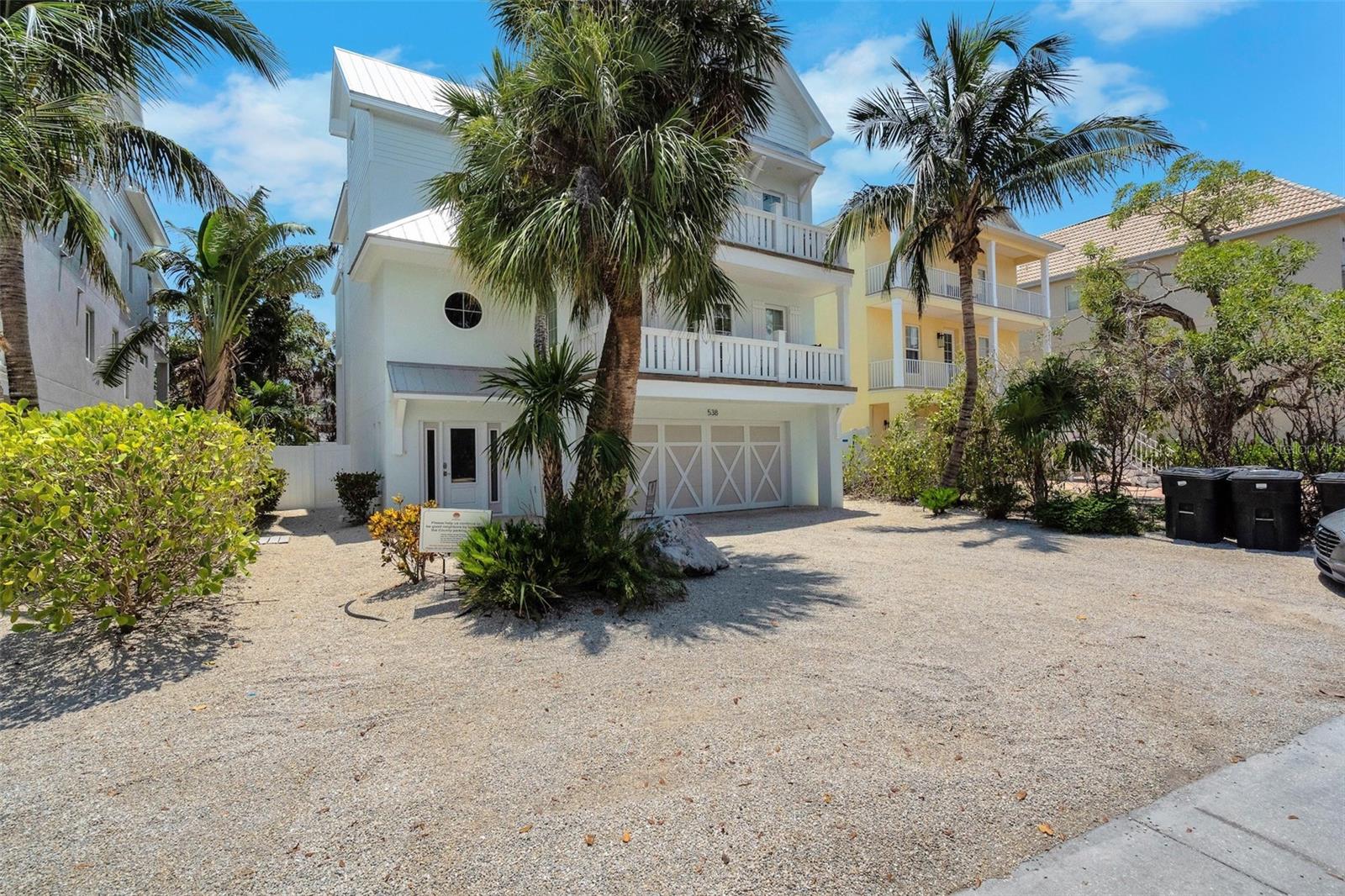 A4656047 Property Photo