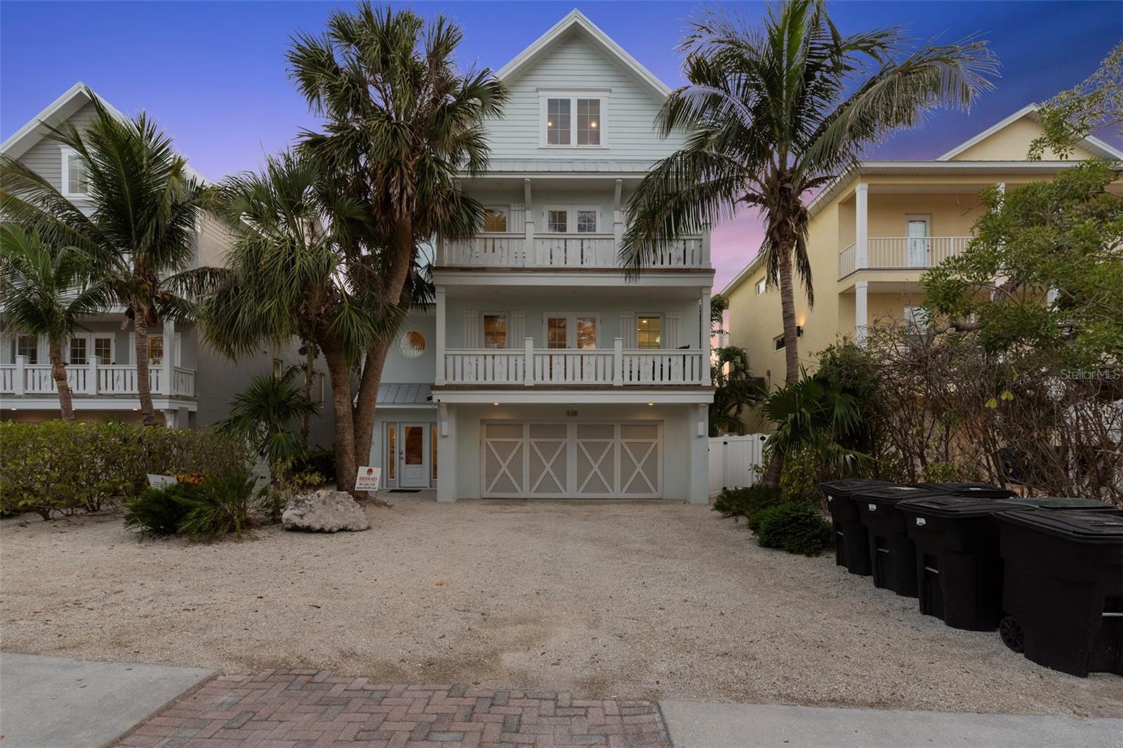 A4656047 Property Photo