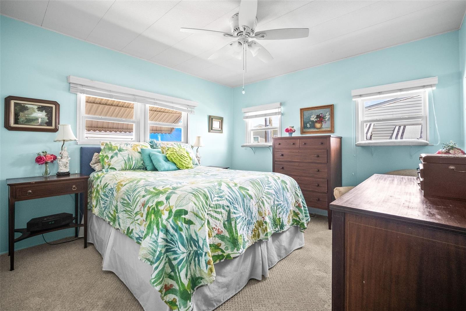 614 N WATERWAY, VENICE, FL, 34285