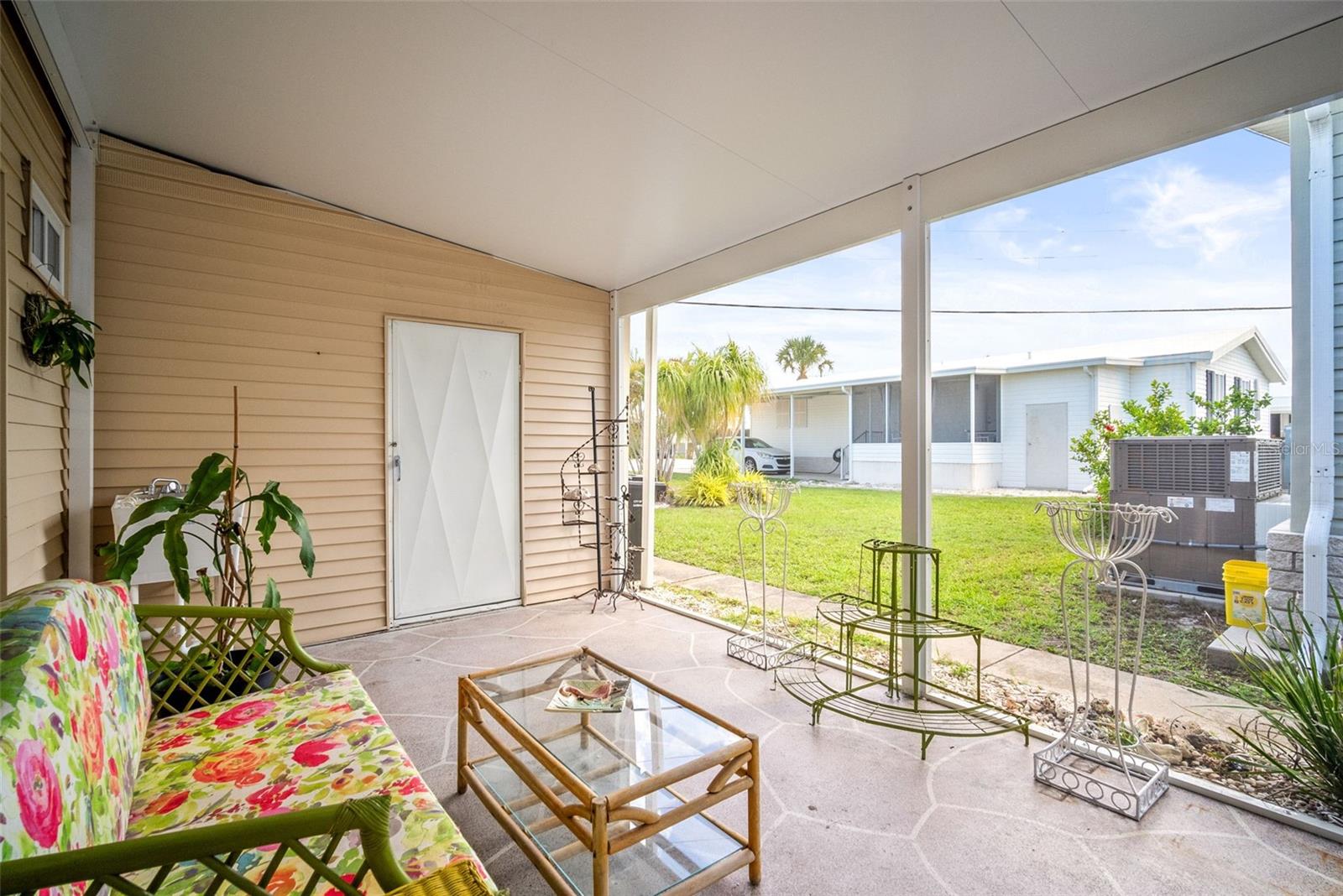 614 N WATERWAY, VENICE, FL, 34285