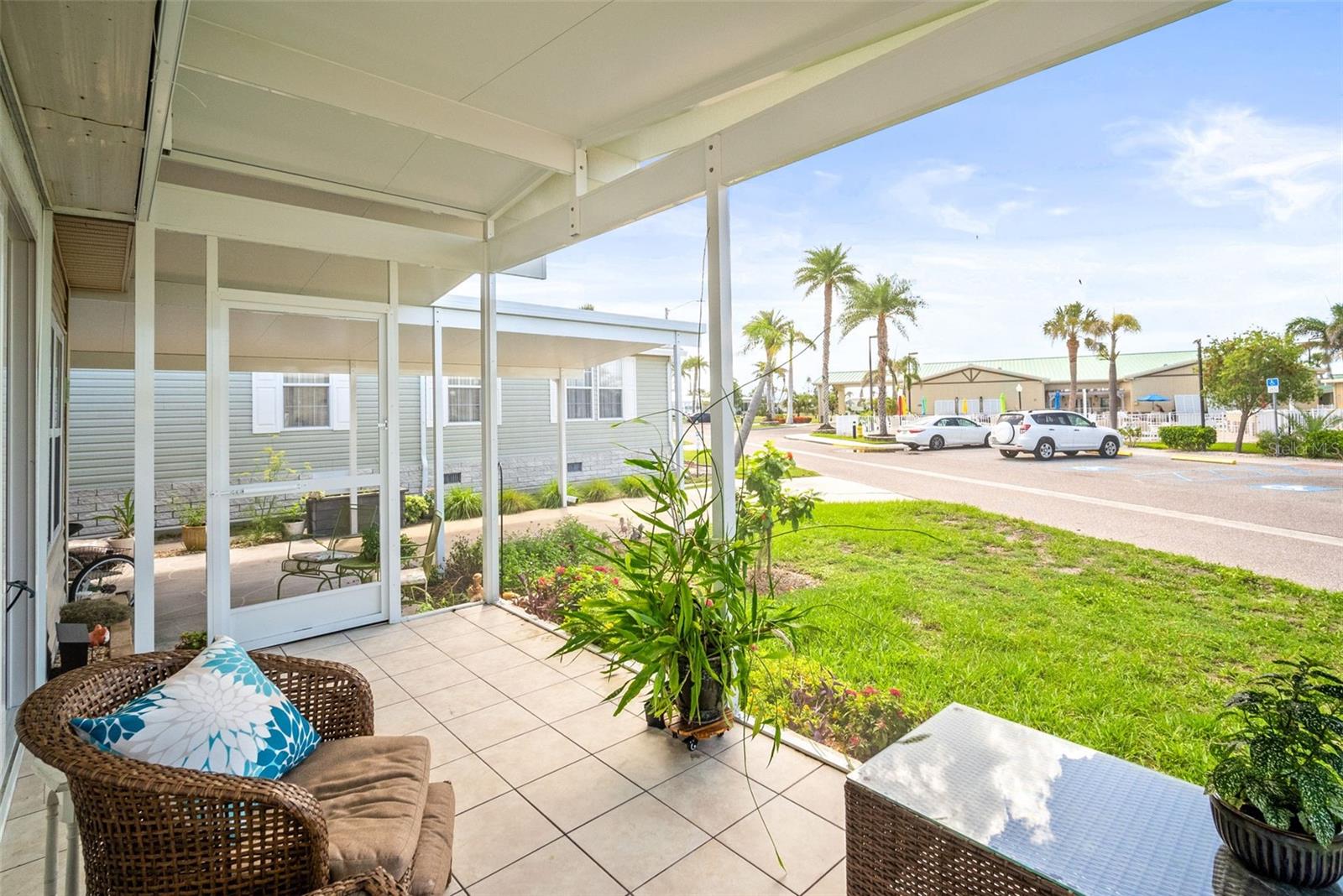 614 N WATERWAY, VENICE, FL, 34285