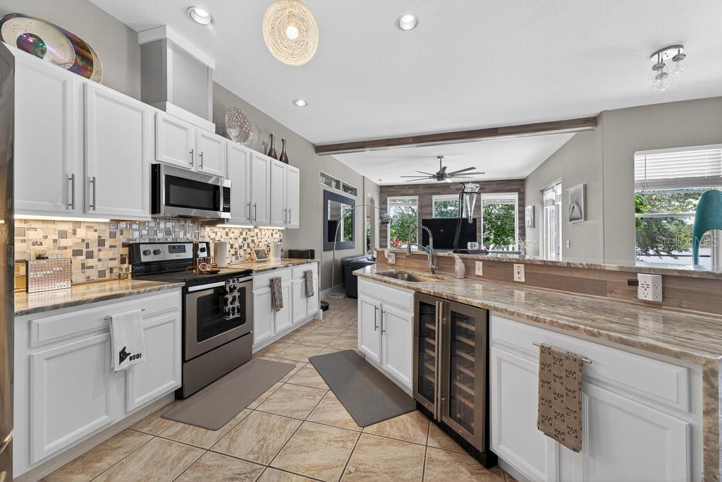 533 QUAIL DOWN DR, DEBARY, FL, 32713