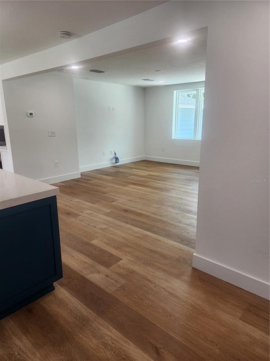 1638 SOUTH DR, SARASOTA, FL, 34239