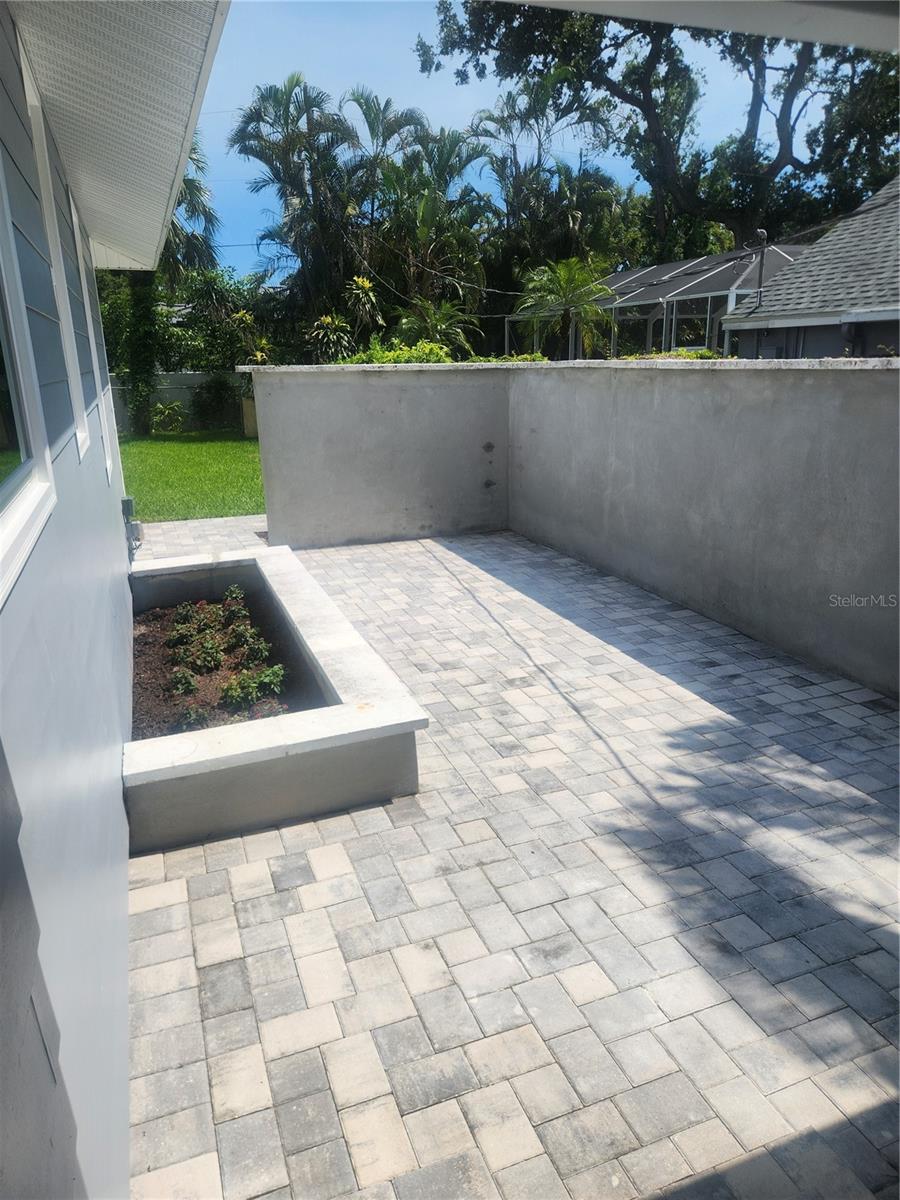 1638 SOUTH DR, SARASOTA, FL, 34239