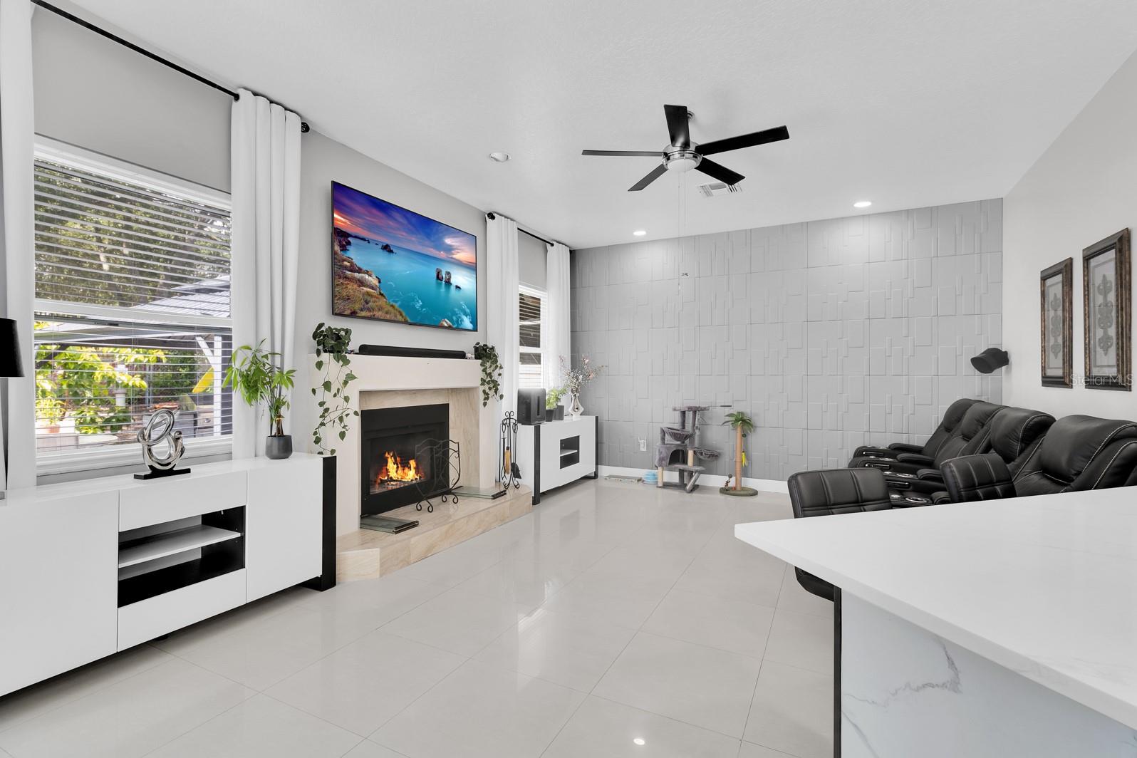 2402 RAVEN CROFT CT, ORLANDO, FL, 32837