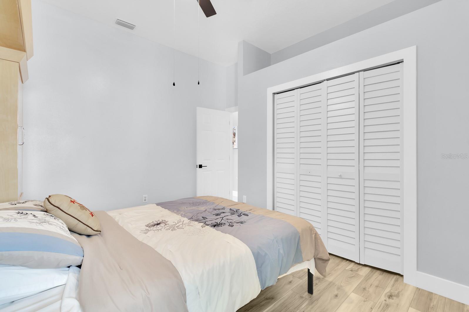 2402 RAVEN CROFT CT, ORLANDO, FL, 32837