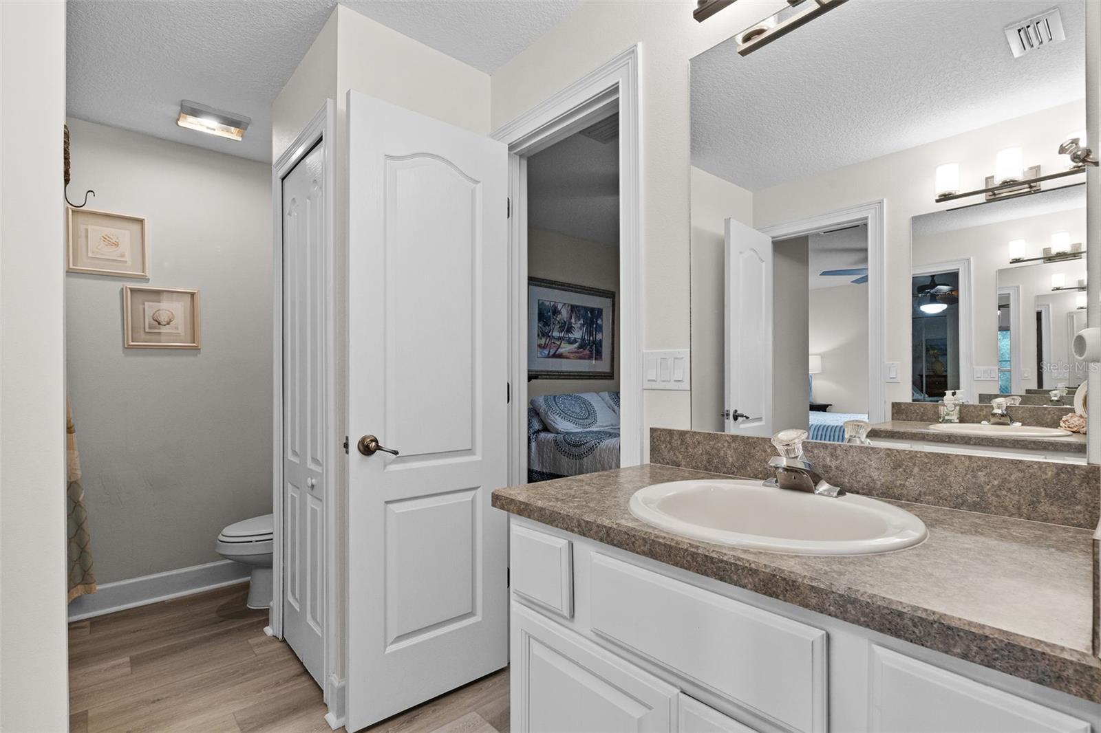 6136 LAKE EMMA RD, GROVELAND, FL, 34736