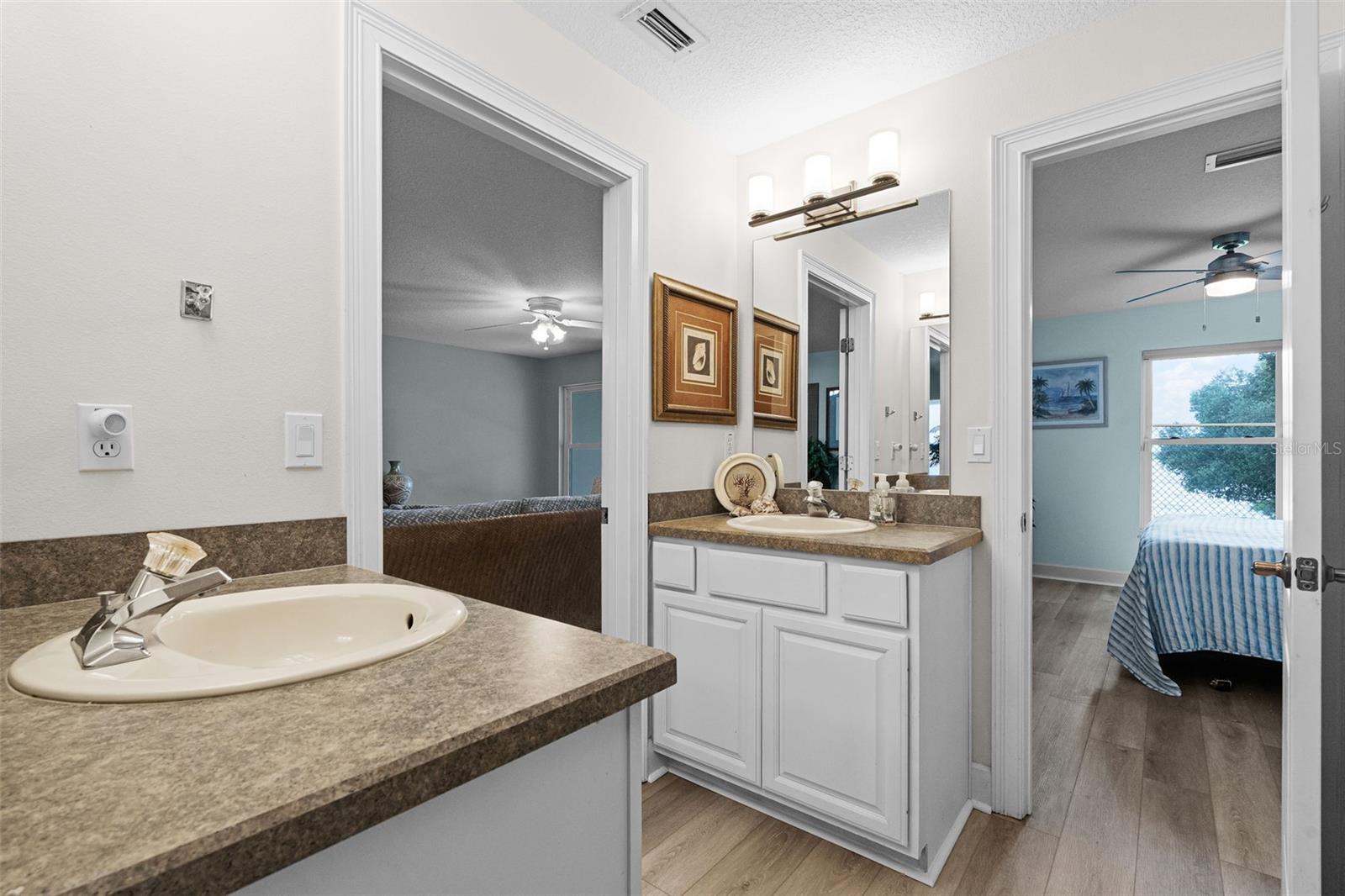 6136 LAKE EMMA RD, GROVELAND, FL, 34736