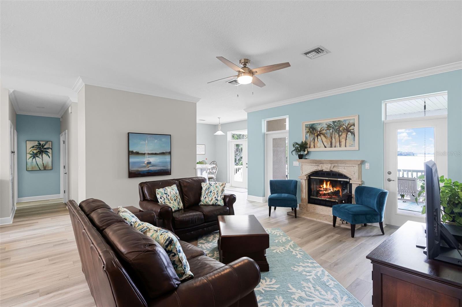 6136 LAKE EMMA RD, GROVELAND, FL, 34736