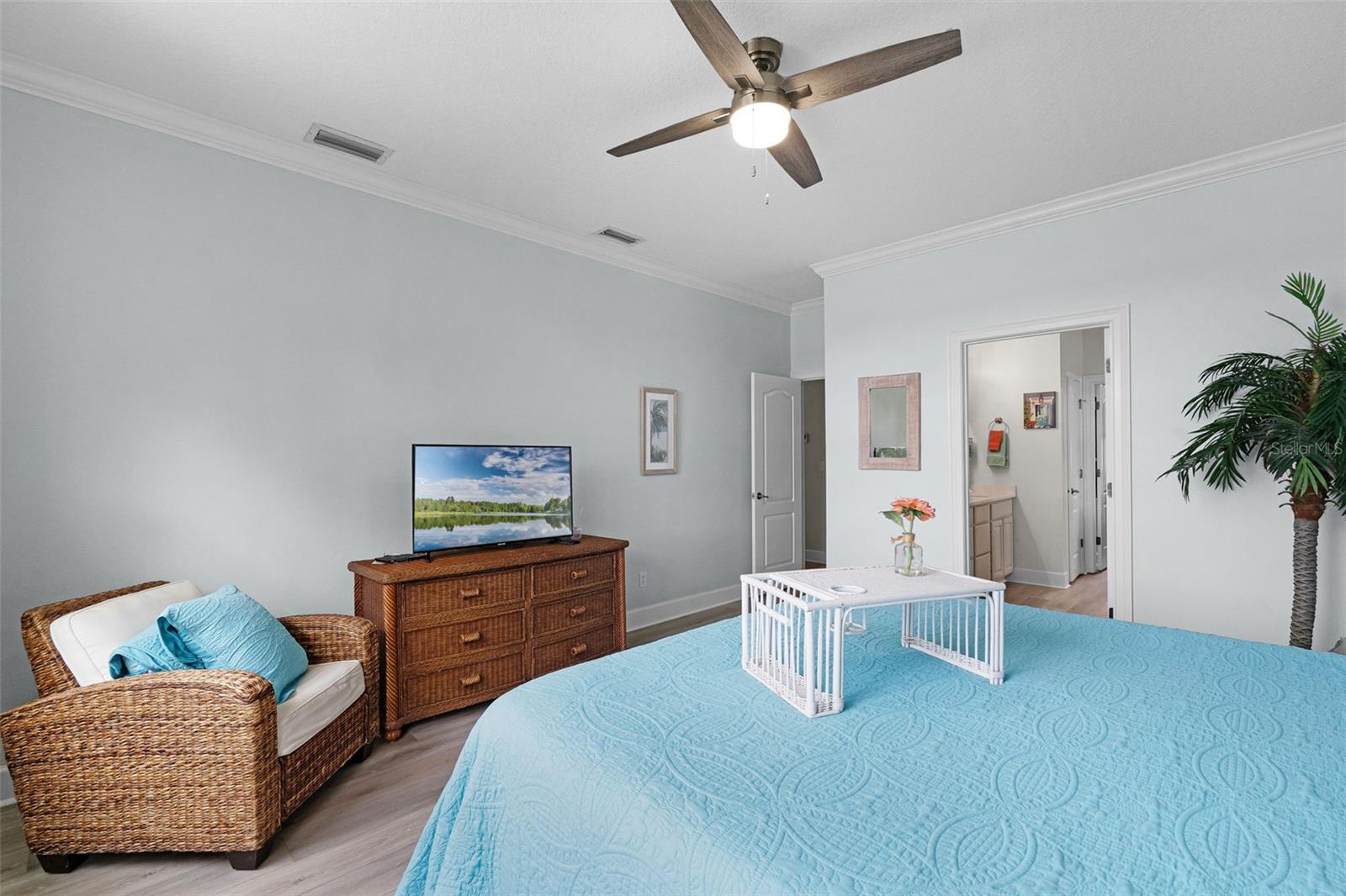 6136 LAKE EMMA RD, GROVELAND, FL, 34736