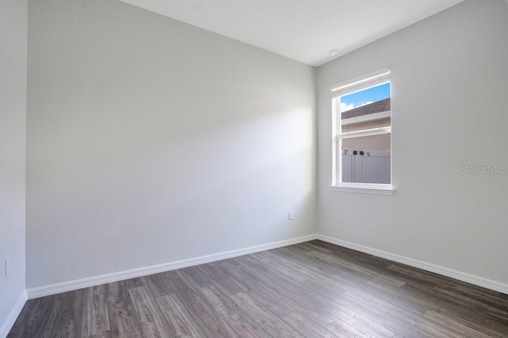 3408 CURLEW AVE, LEESBURG, FL, 34748