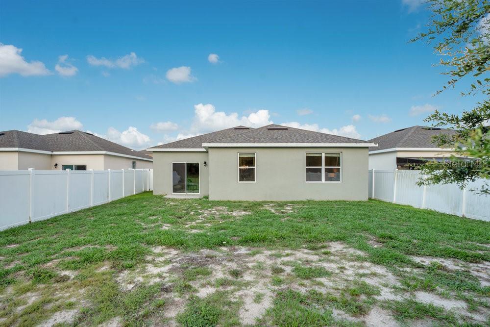 3408 CURLEW AVE, LEESBURG, FL, 34748