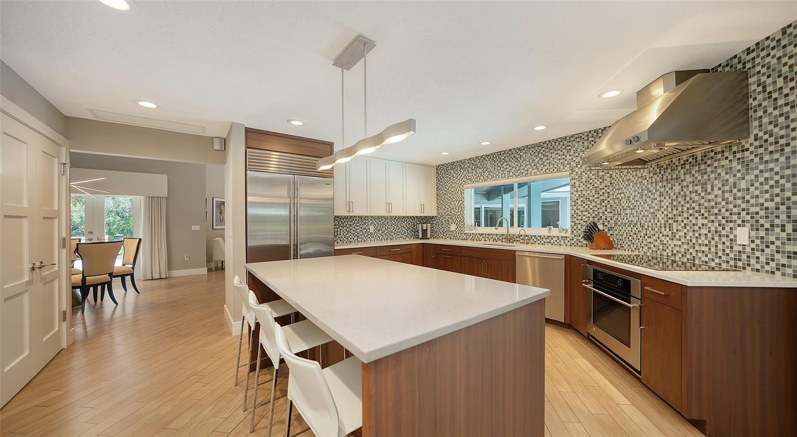 A4656099 Property Photo