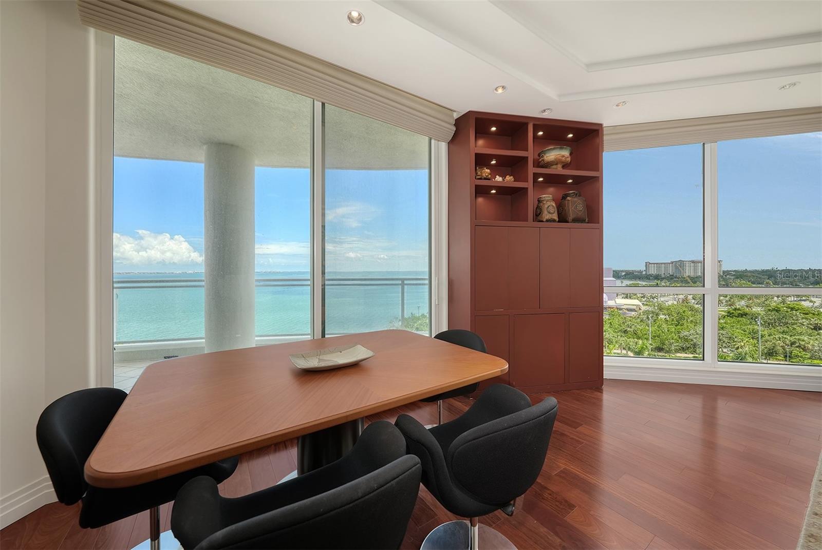 A4656100 Property Photo