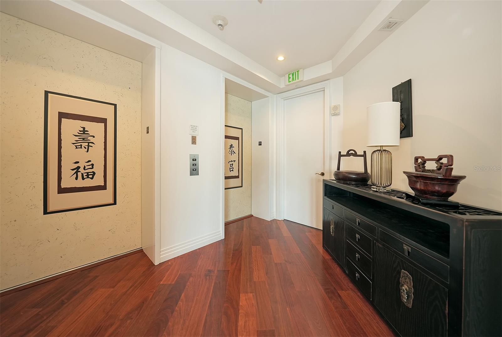 A4656100 Property Photo