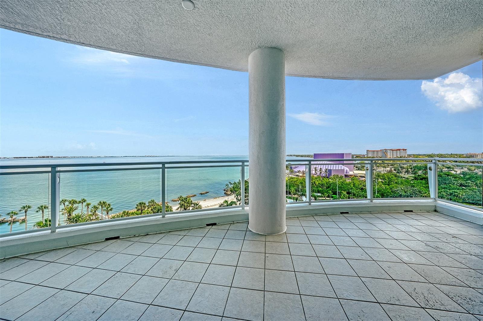 A4656100 Property Photo