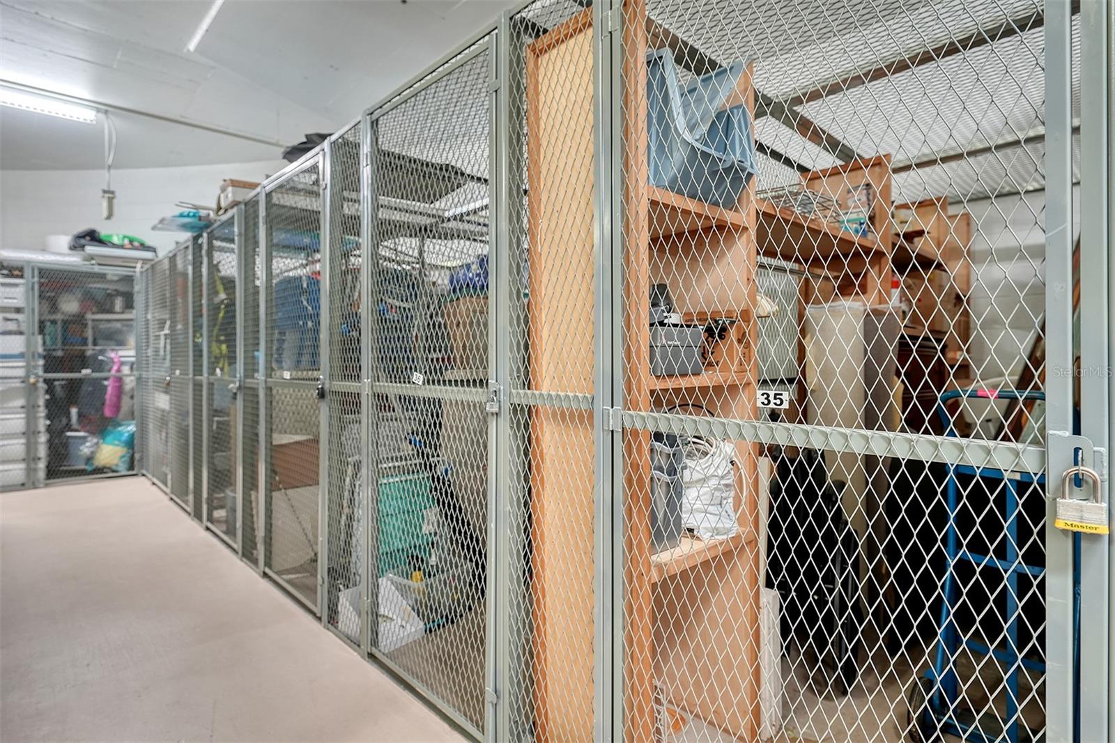 A4656100 Property Photo