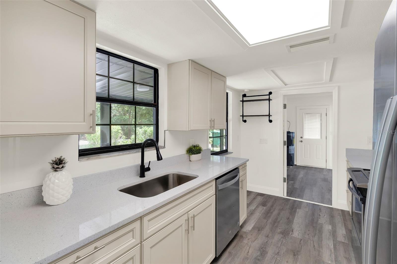 5685 JAMAICA RD, COCOA, FL, 32927