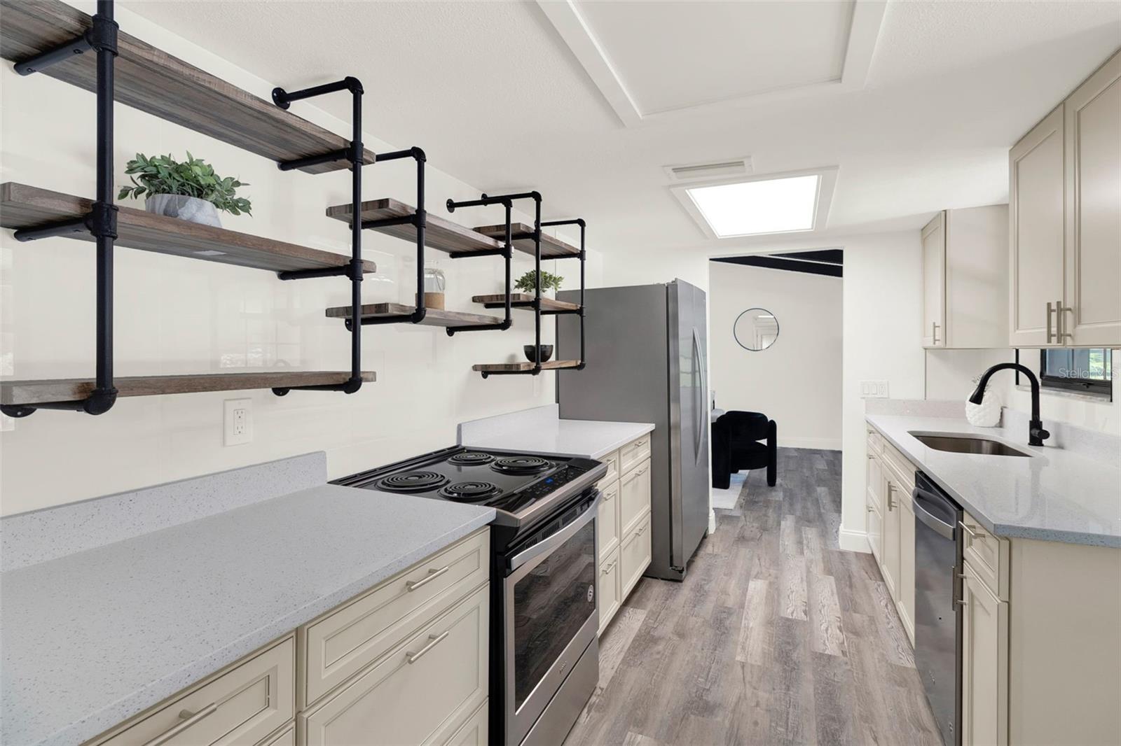 5685 JAMAICA RD, COCOA, FL, 32927