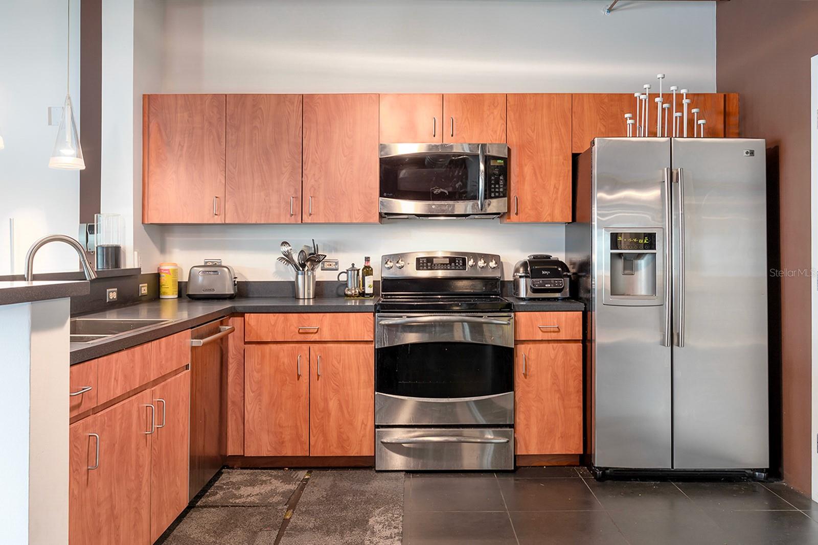 10 N SUMMERLIN AVE #14, ORLANDO, FL, 32801