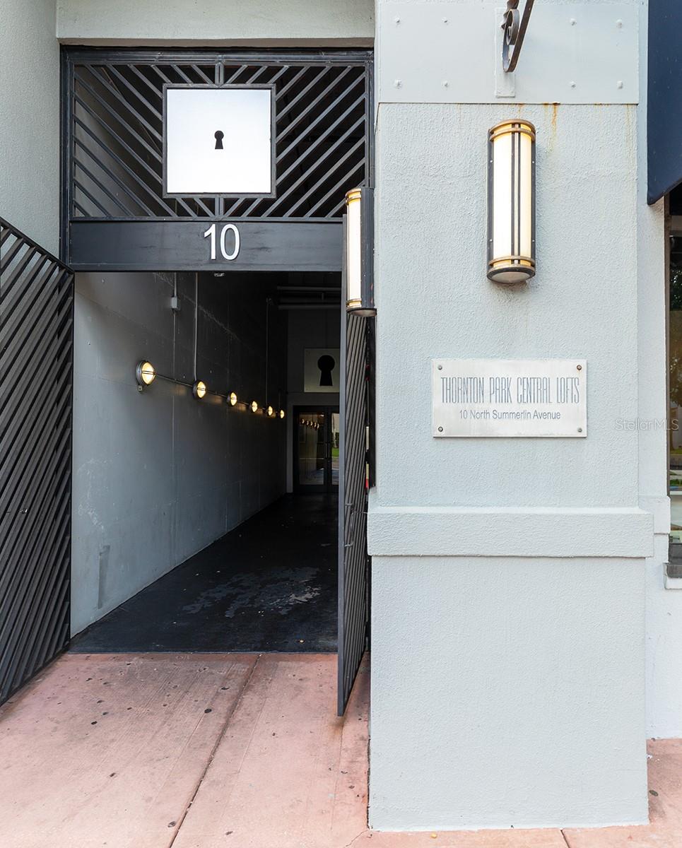 10 N SUMMERLIN AVE #14, ORLANDO, FL, 32801