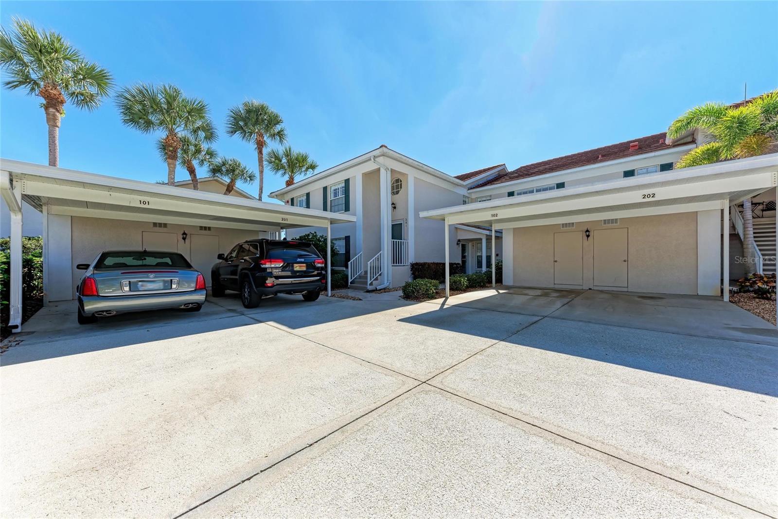 803 MONTROSE DR #201, VENICE, FL, 34293