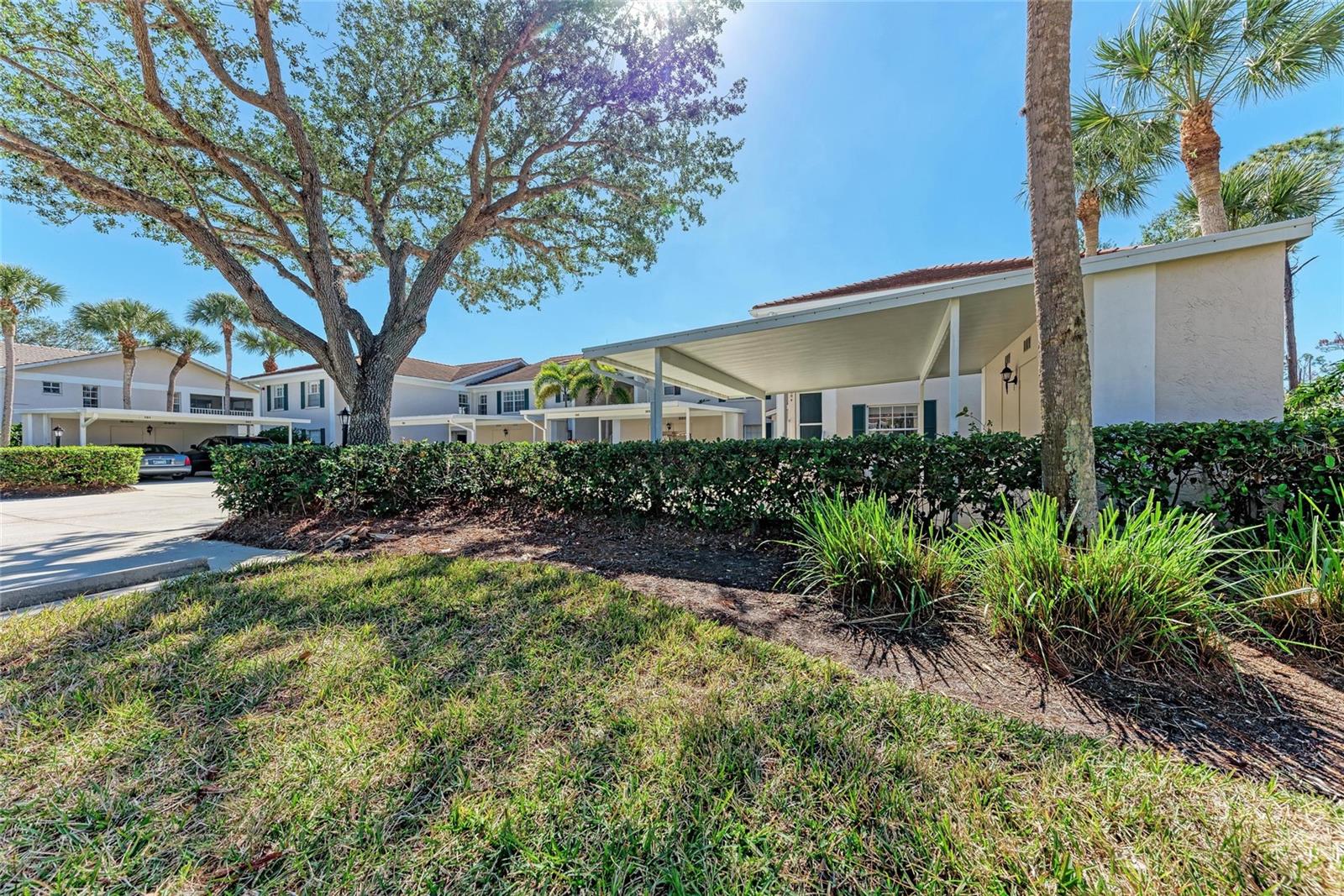 803 MONTROSE DR #201, VENICE, FL, 34293