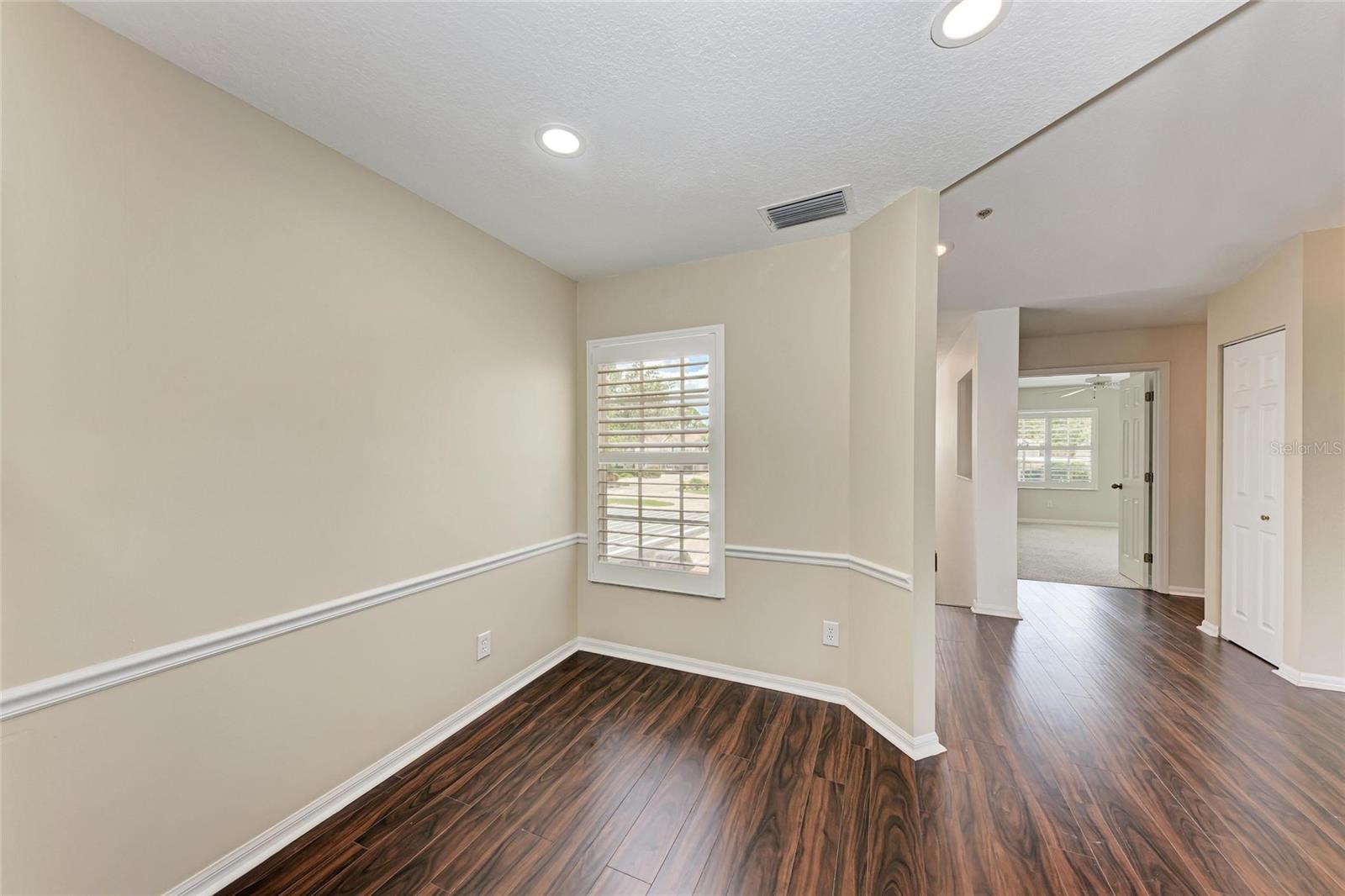 803 MONTROSE DR #201, VENICE, FL, 34293