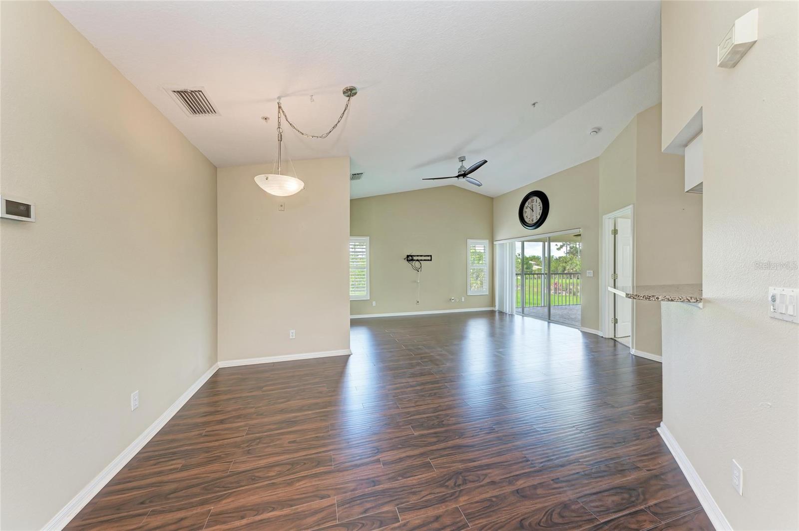 803 MONTROSE DR #201, VENICE, FL, 34293
