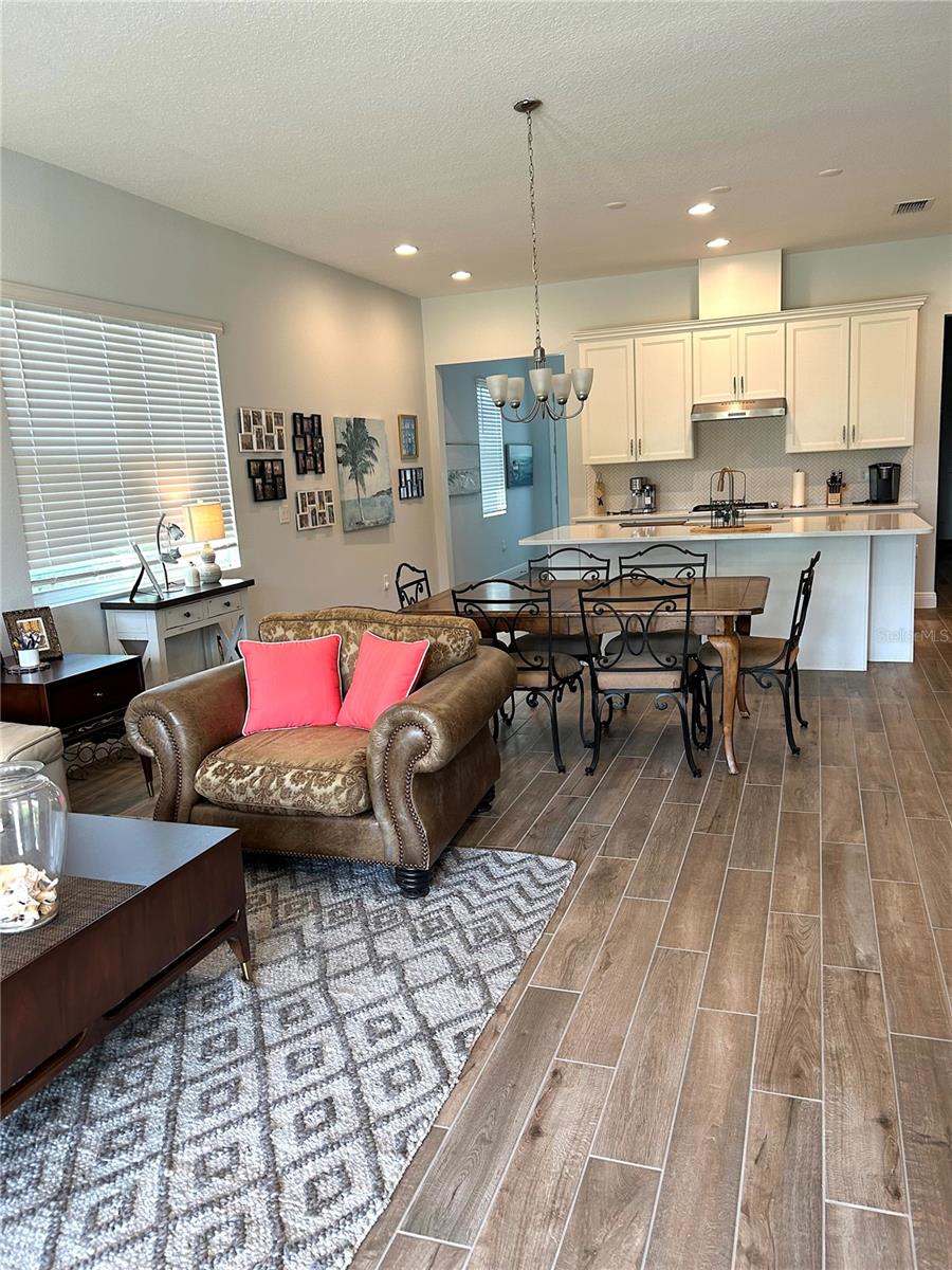 2042 KEY BAY TRL, KISSIMMEE, FL, 34747