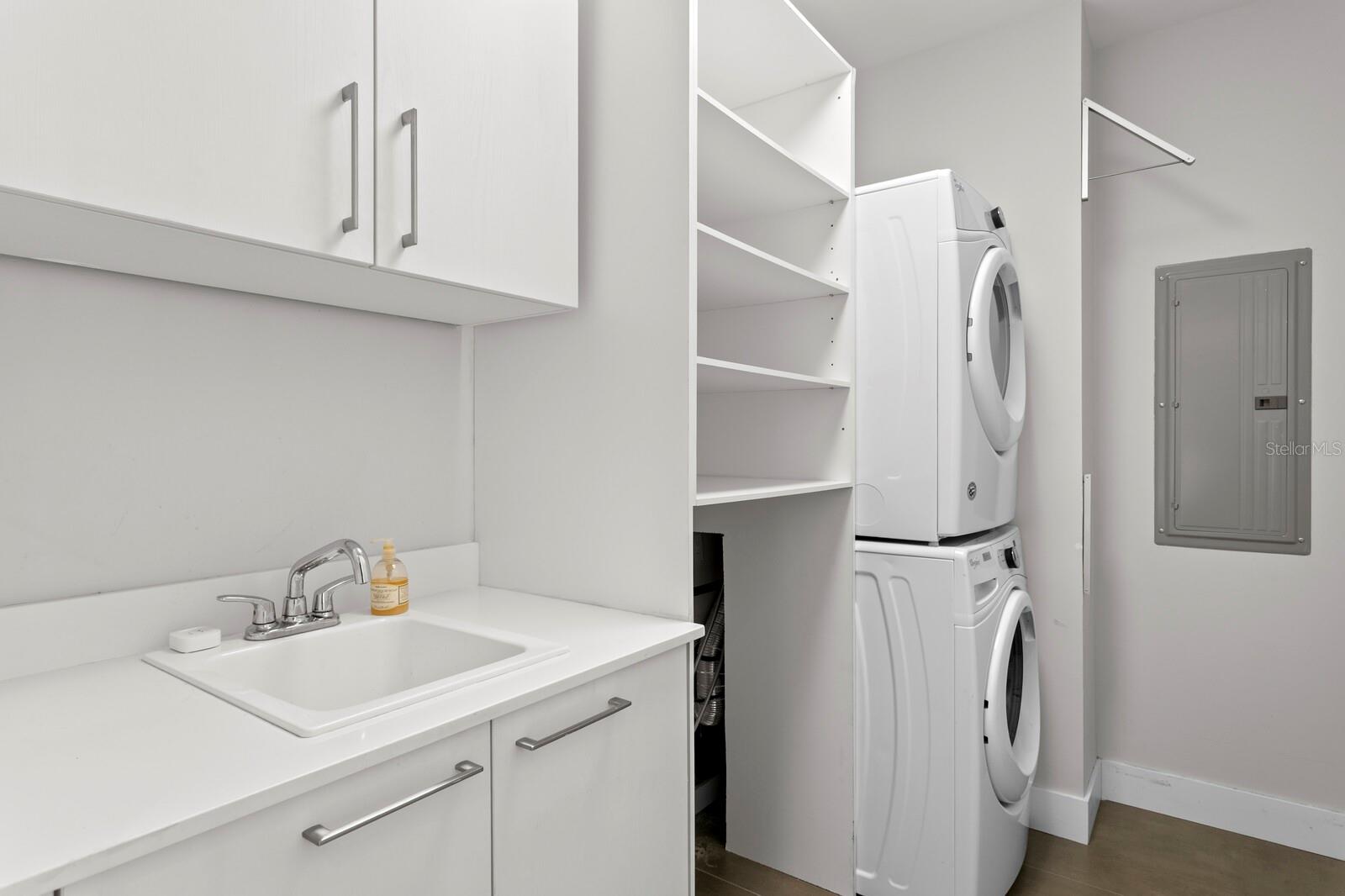 TB8397577 Property Photo