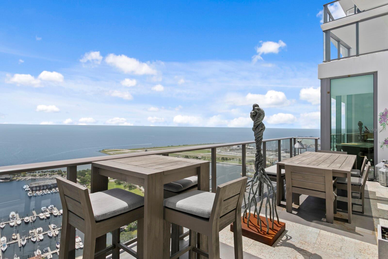 TB8397577 Property Photo