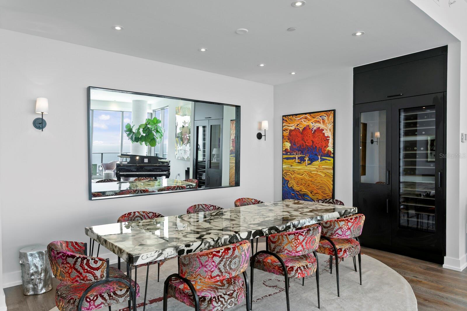 TB8397577 Property Photo