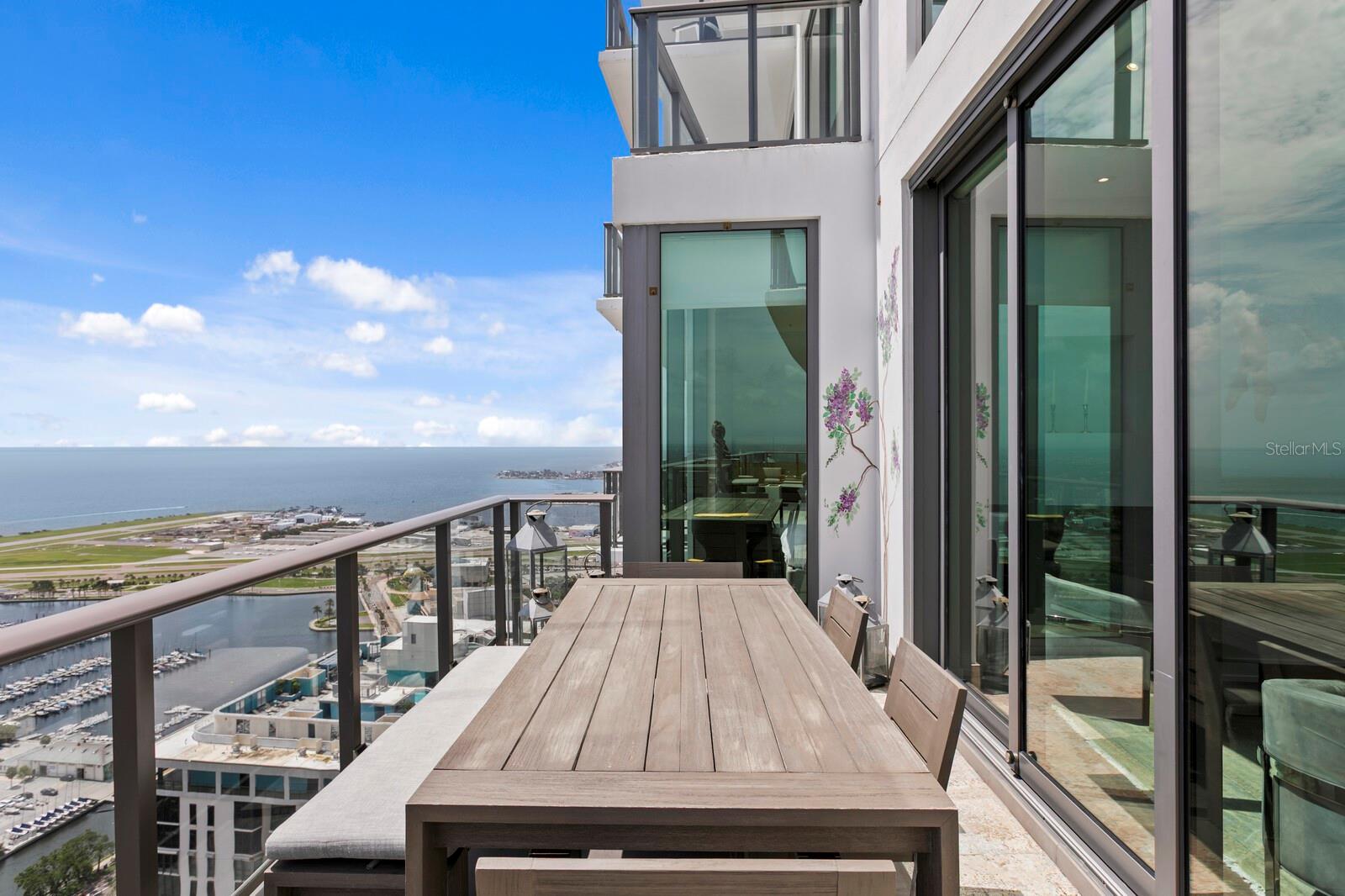 TB8397577 Property Photo