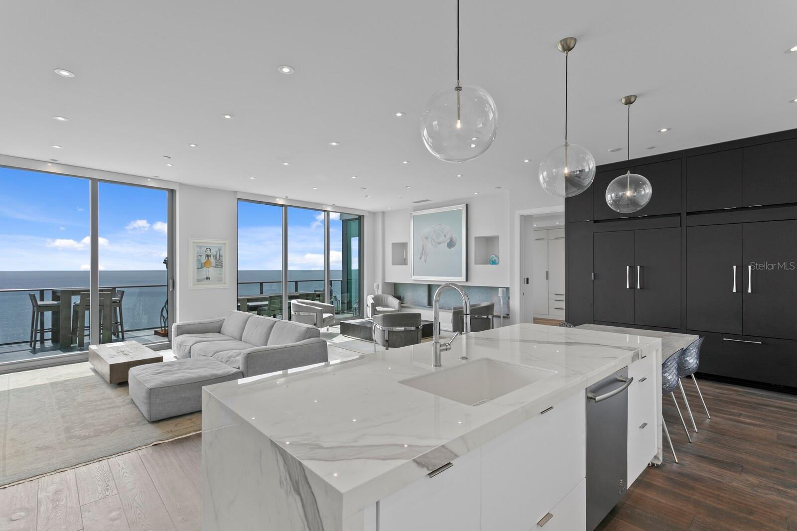 TB8397577 Property Photo