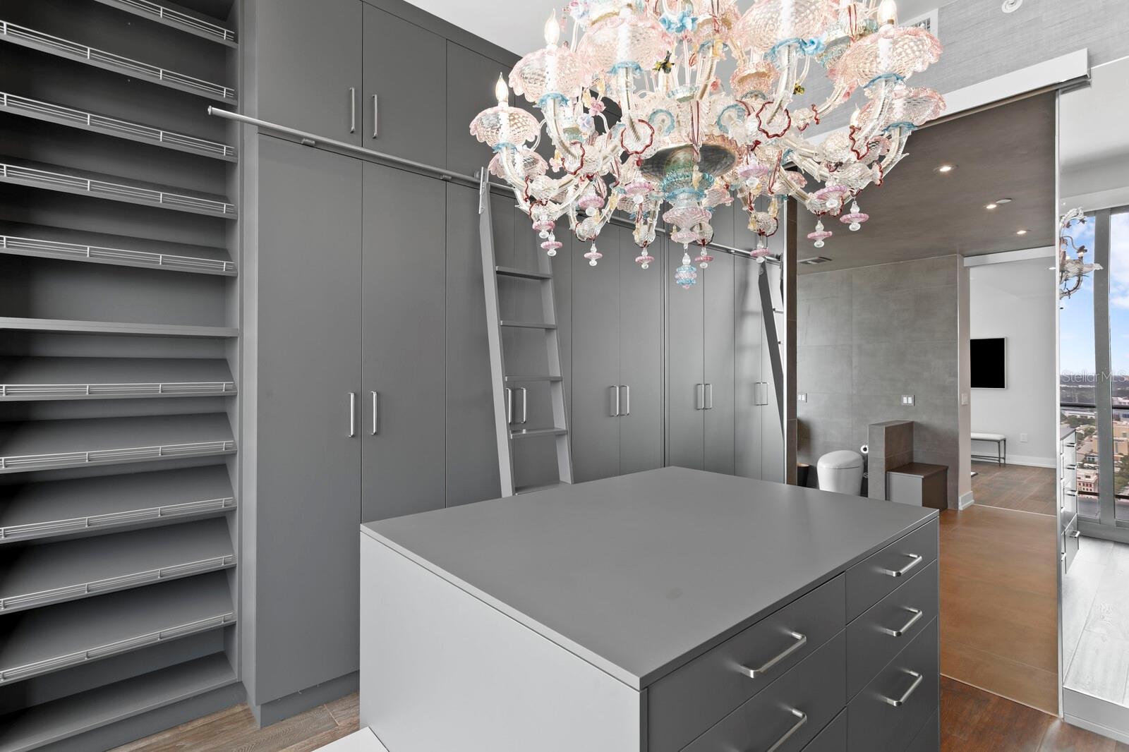 TB8397577 Property Photo