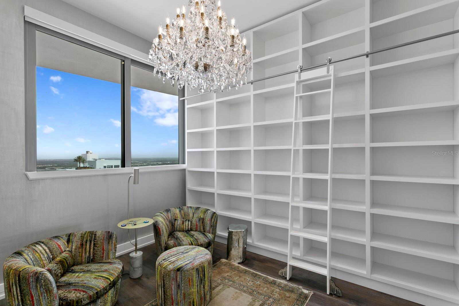 TB8397577 Property Photo