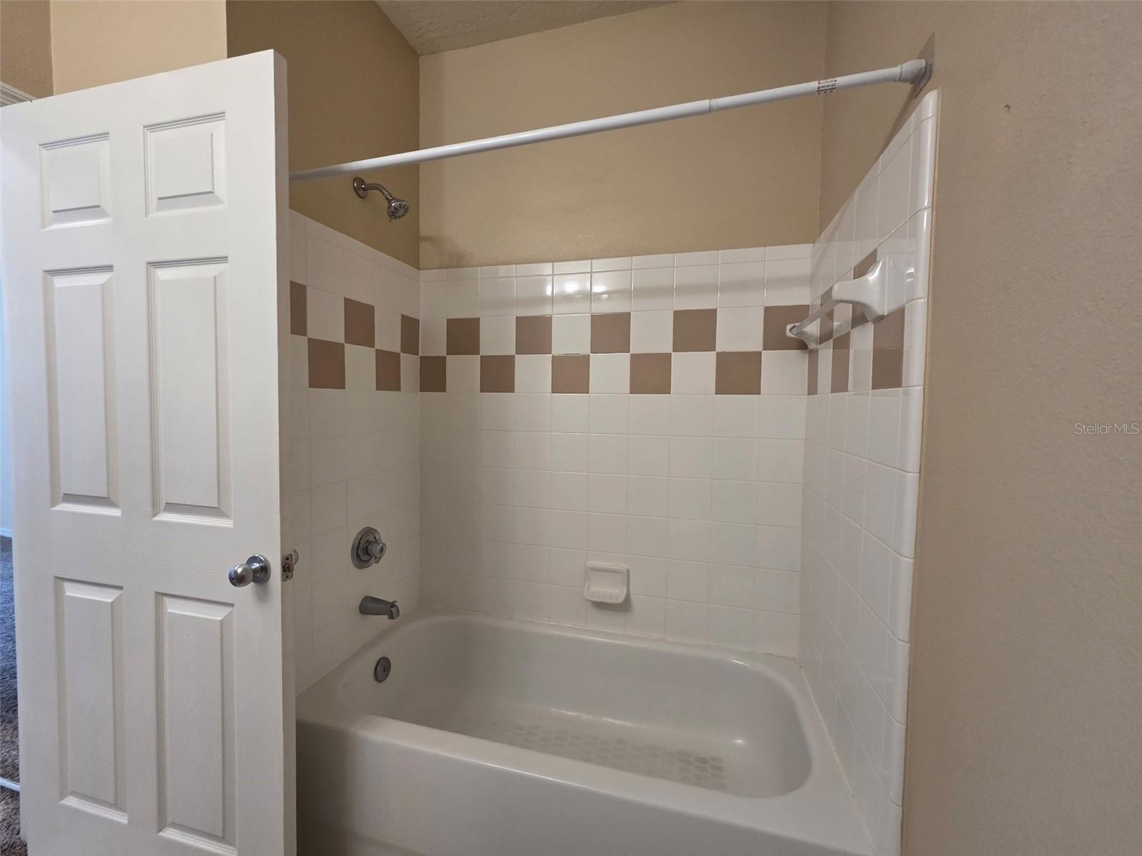 1185 SW 9TH RD #202, GAINESVILLE, FL, 32601