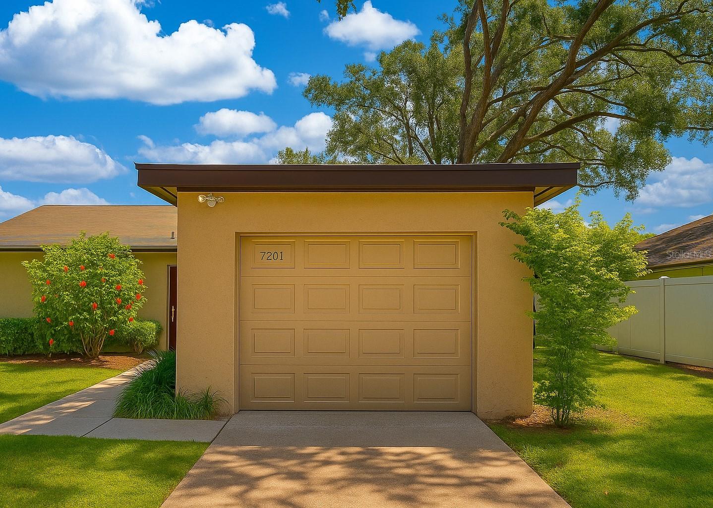 7201 DAIQUIRI LN, TAMPA, FL, 33634