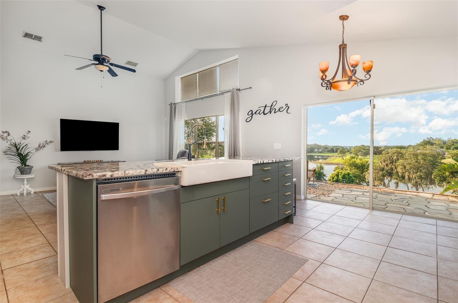 1315 VISTA DEL LAGO BLVD, DUNDEE, FL, 33838