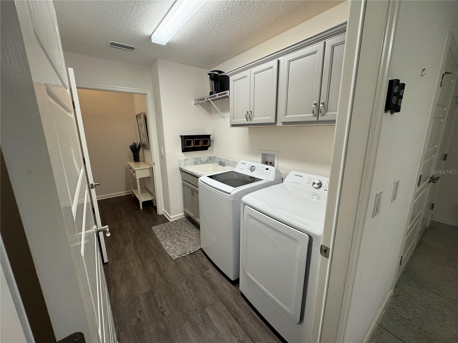 862 BOWDEN RD, THE VILLAGES, FL, 32163