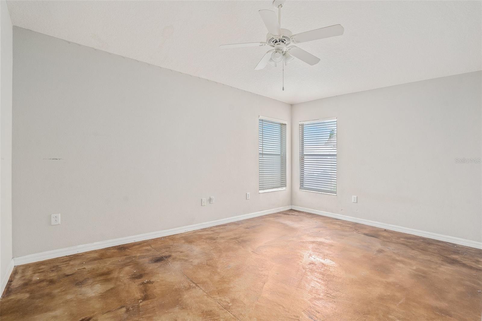 10039 CREEK BLUFF DR, RIVERVIEW, FL, 33578