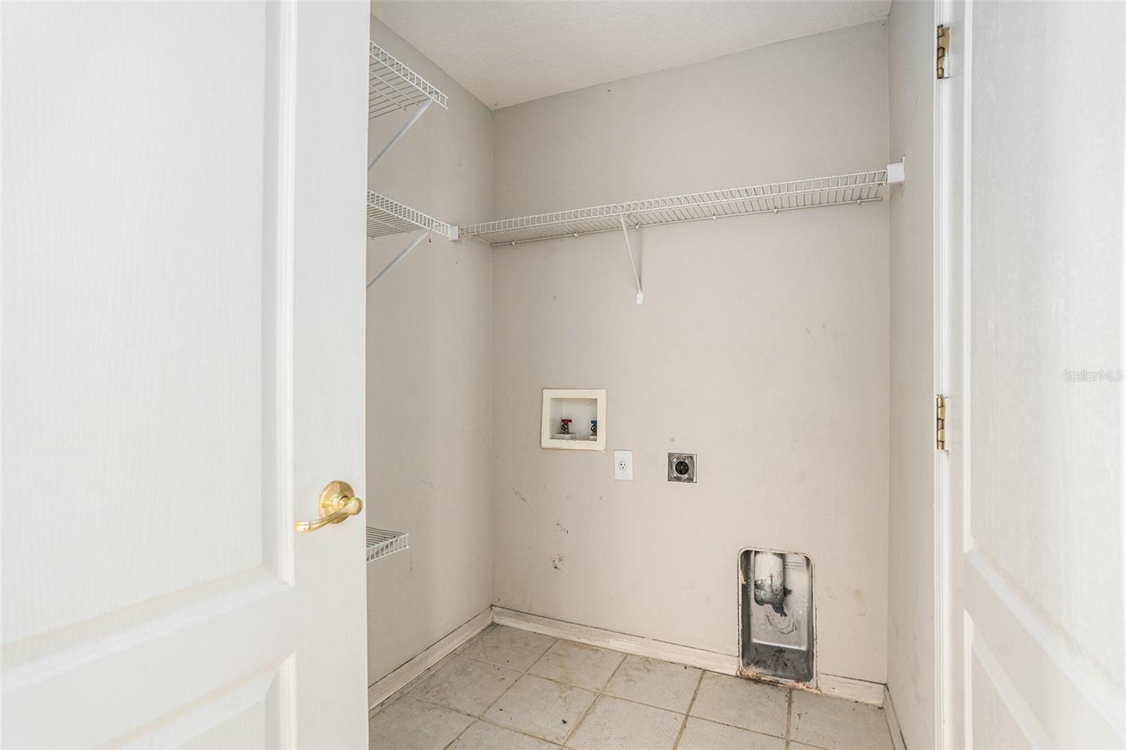 10039 CREEK BLUFF DR, RIVERVIEW, FL, 33578