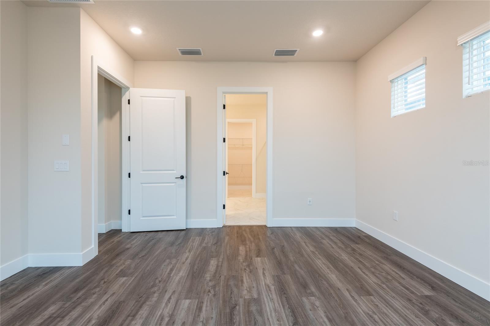 8749 DRUMMER PLANK DR, WESLEY CHAPEL, FL, 33545