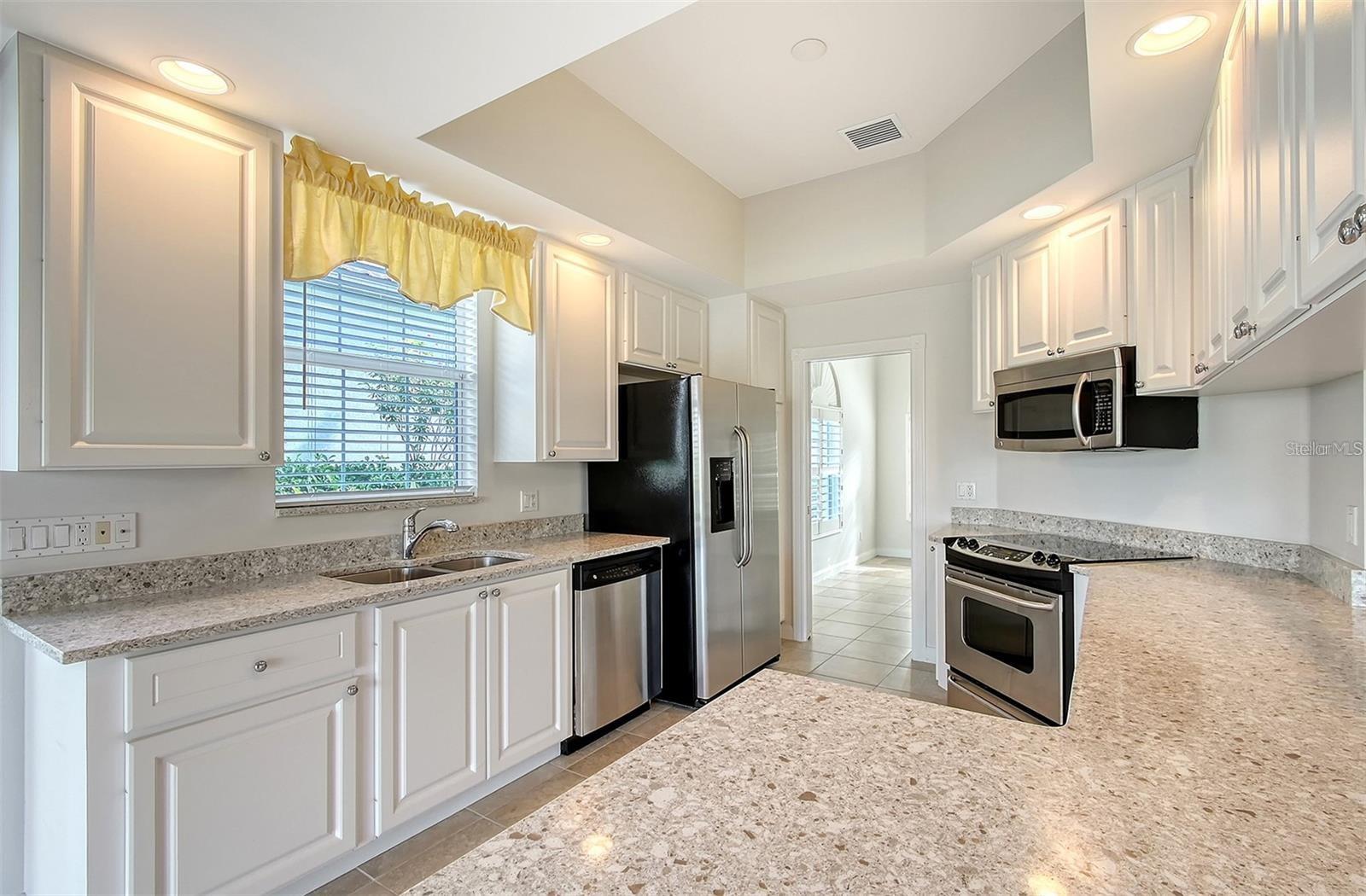 5759 BENEVENTO DR, SARASOTA, FL, 34238