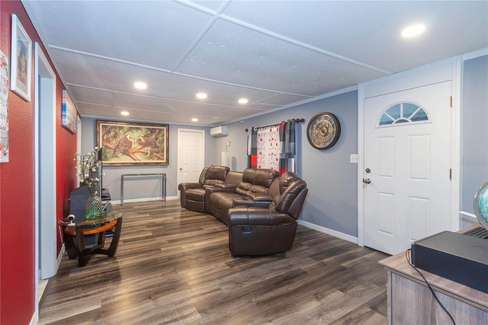 5824 PORTSMOUTH DR, TAMPA, FL, 33615